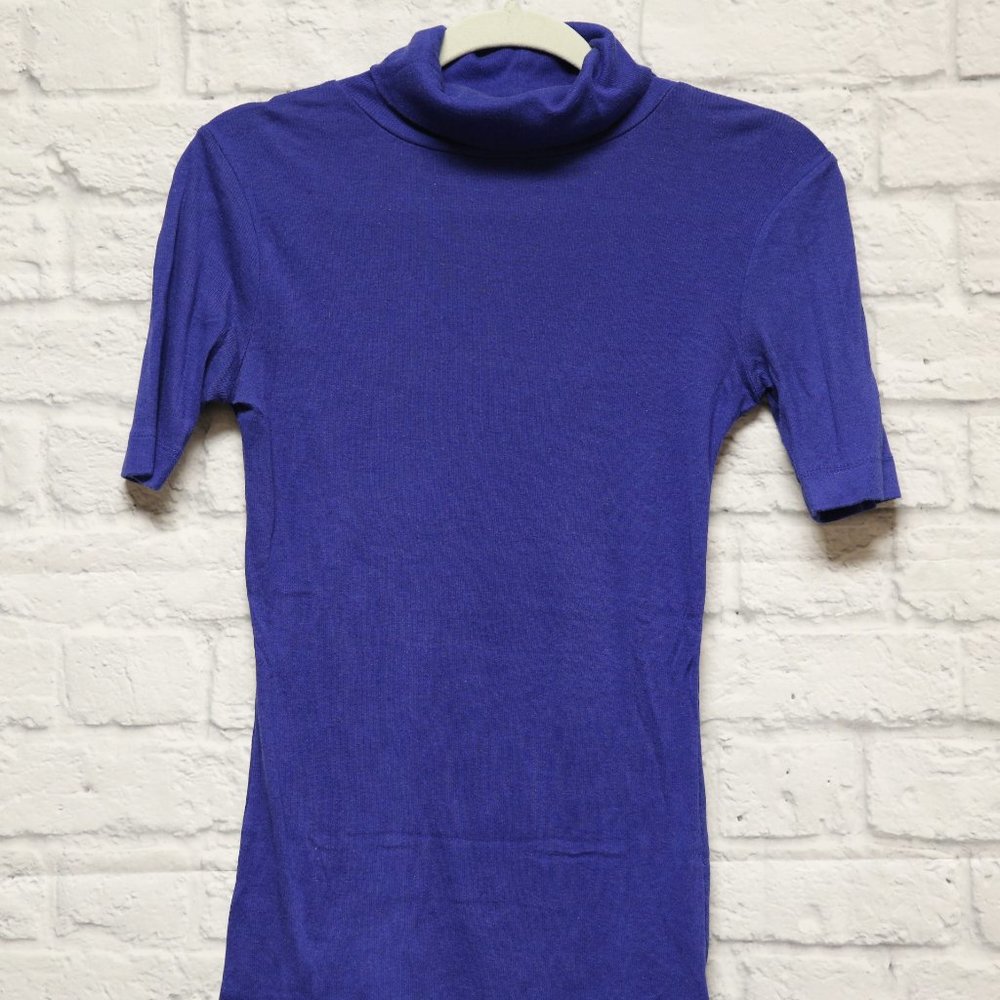 Tight Knit Sweater Shirt